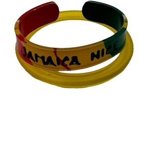 Jamaica And Yellow Plastic Bracelets, Two Pack "Jamaica Nice"‎ Yellow Red Green